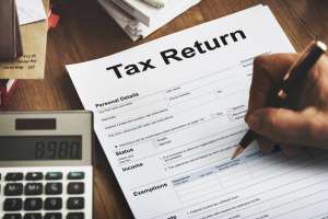 Read more about the article 5 Reasons Why You Should File Income Tax Returns